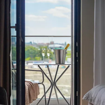 Bella Homes L Free Parking Apartamento